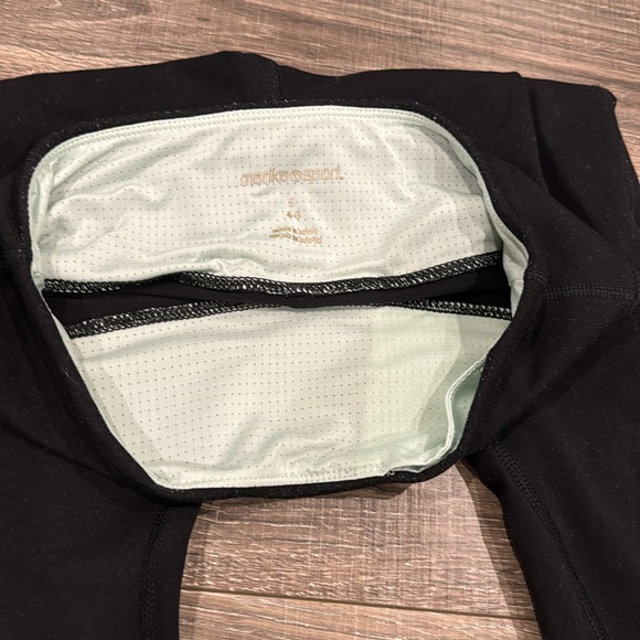 Marika Sport black capri leggings size S 4-6 - Picture 6 of 7